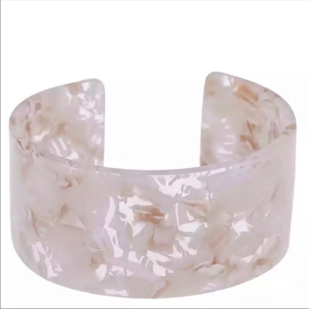 Gold & Cream Acrylic Bangle